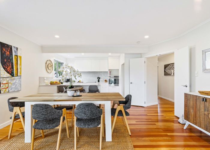  at 15 Alexander Avenue, Torbay, Auckland