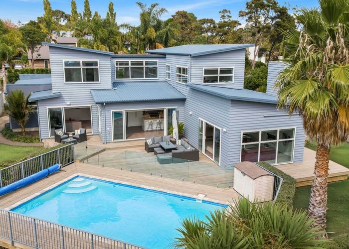  at 17A Churchouse Road, Greenhithe, North Shore City, Auckland