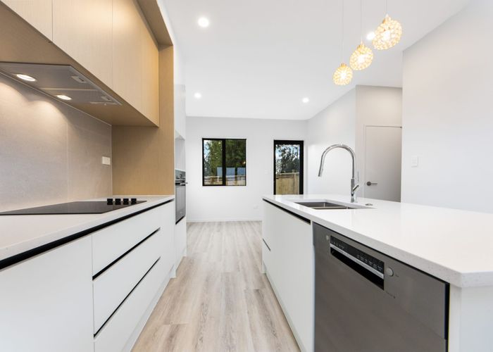  at 35 Whiteywood Street, Westgate, Waitakere City, Auckland