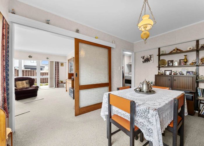  at 80 Botany Road, Botany Downs, Manukau City, Auckland