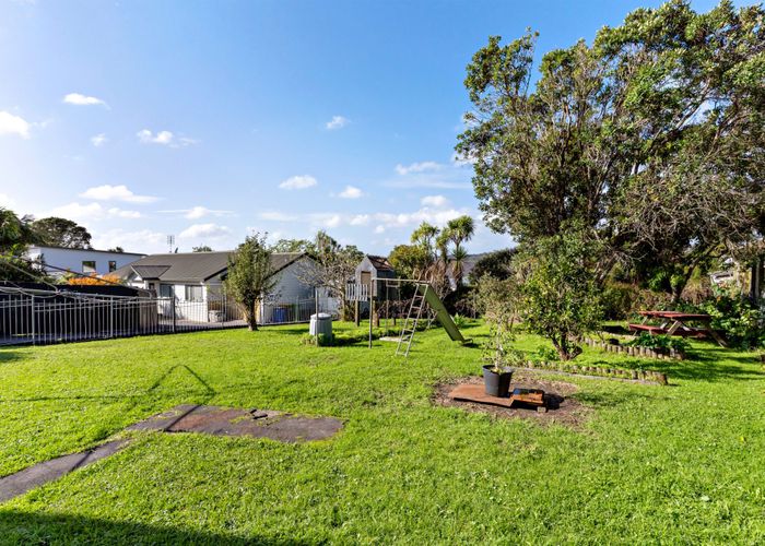  at 17 Tramway Road, Beach Haven, North Shore City, Auckland