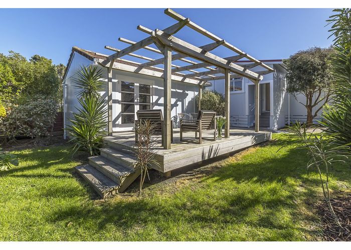  at 3 Te Motu Road, Pukerua Bay, Porirua