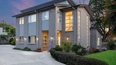  at 41D Redoubt Road, Goodwood Heights, Auckland