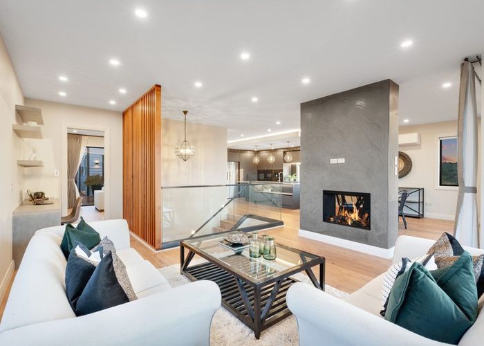  at 4 Hapukupuku Avenue, Beachlands, Manukau City, Auckland