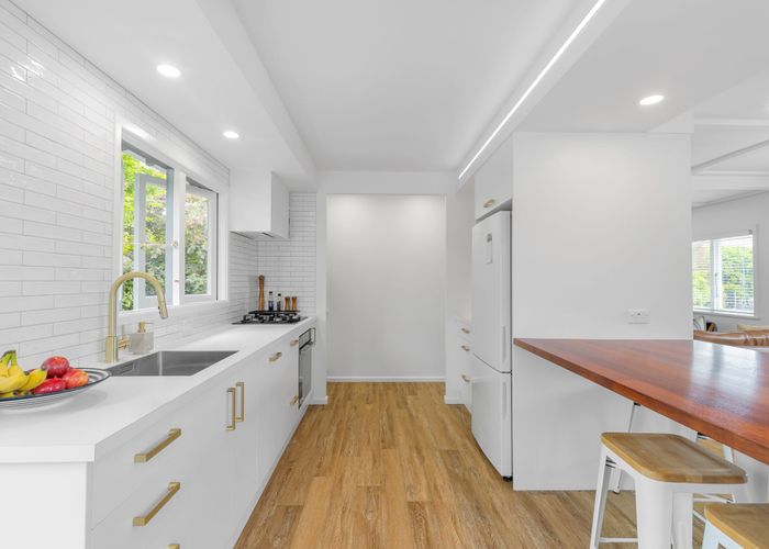  at 2/5 Waihora Street, Taupo