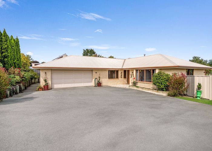  at 33 Essex street, Weston, Waitaki, Otago