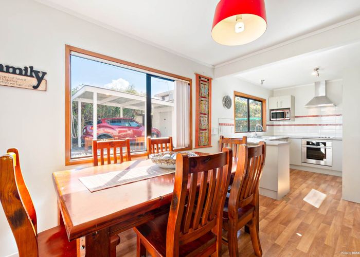  at 6A McLeod Road, Weymouth, Auckland