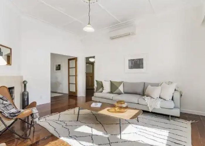  at 9 Selkirk Road, Mount Albert, Auckland