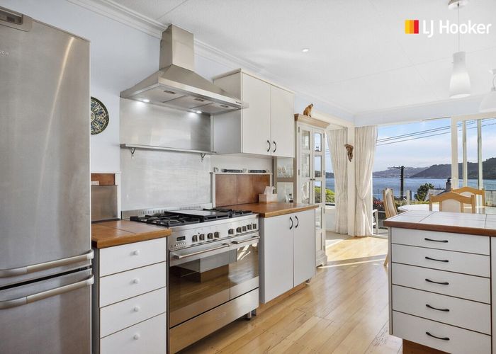  at 10A Wharfdale Street, Macandrew Bay, Dunedin