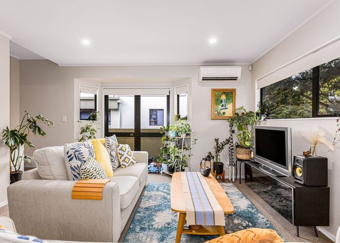  at 1/7 Raroa Road, Lower Hutt, Lower Hutt, Wellington