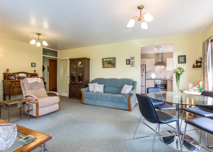  at 11 Pengelly Place, Parakai, Helensville
