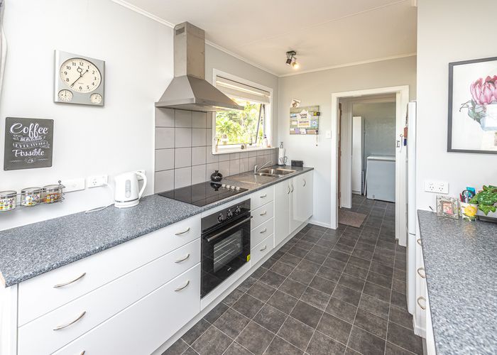  at 52 Rangiora Street, Castlecliff, Whanganui