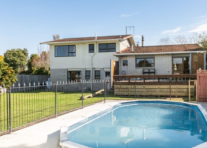 at 6 Haskell Place, Greenmeadows, Napier