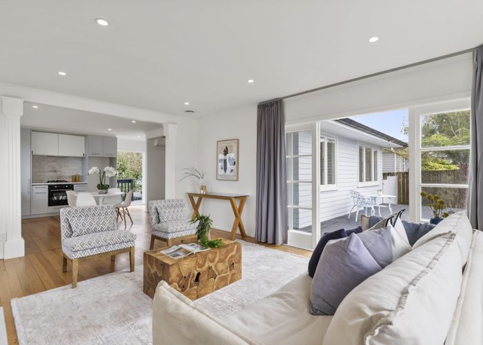  at 1/7 Trinidad Road, Sunnynook, Auckland