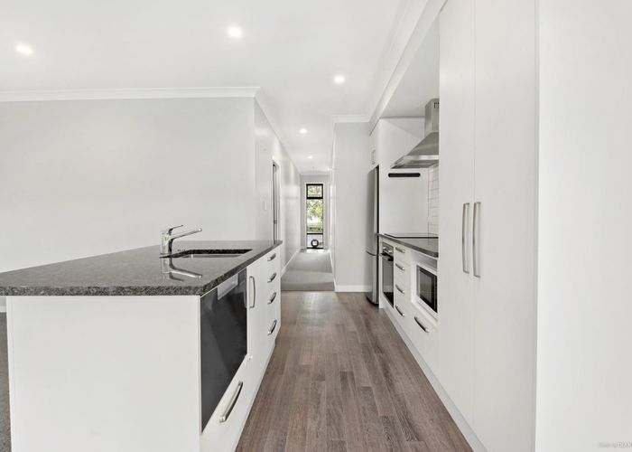  at 10/25 Thackeray Street, Hamilton Lake, Hamilton