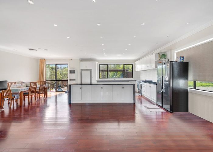  at 76 Browns Lane, Flat Bush, Manukau City, Auckland