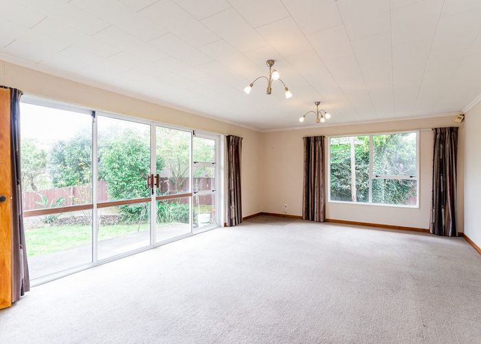  at 5 Papawai Place, Milson, Palmerston North