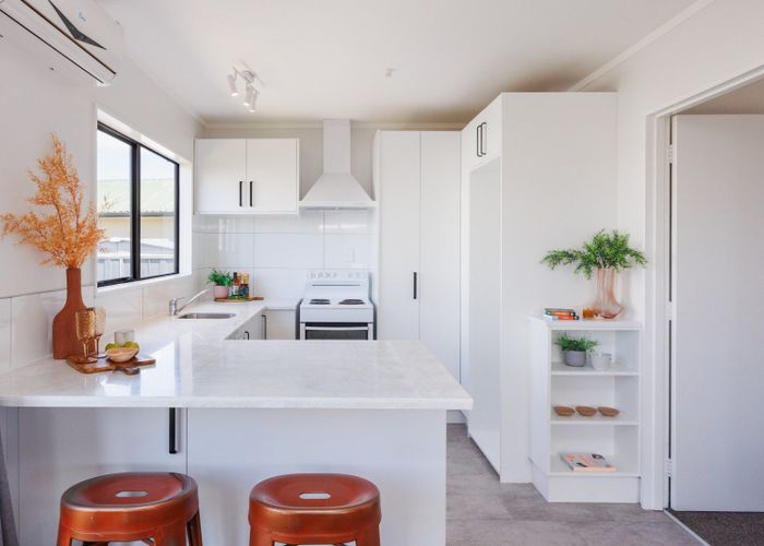  at 33A Tiller Close, Kelvin Grove, Palmerston North