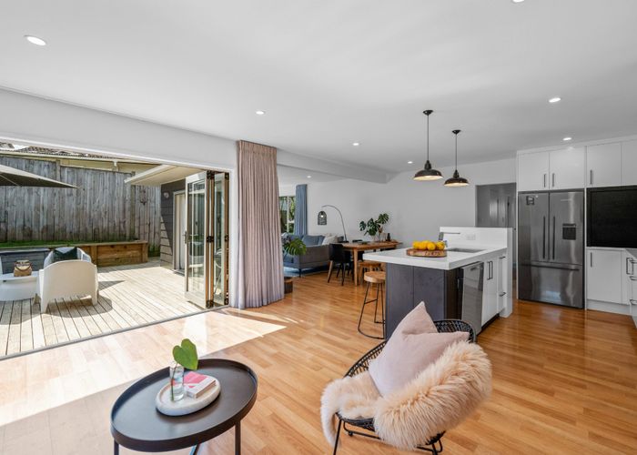  at 21 Thorp Street, Saint Johns, Auckland