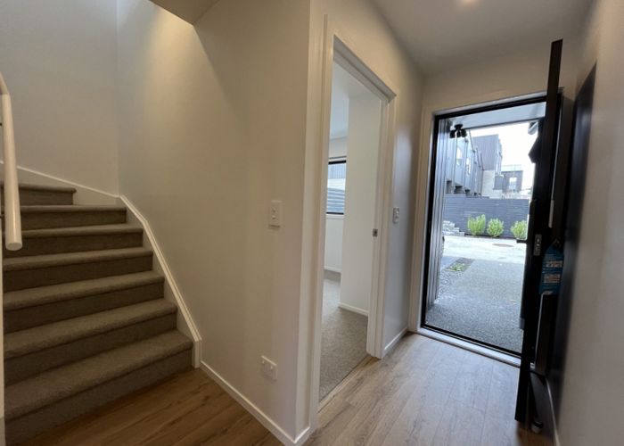  at 14/28 Westgate Drive, Westgate, Waitakere City, Auckland