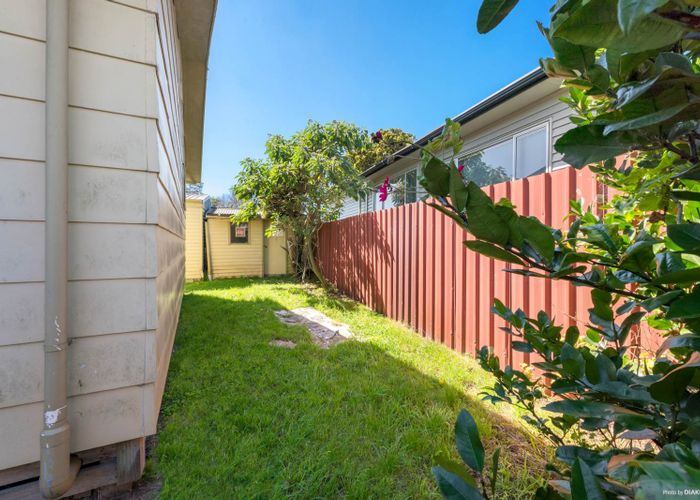  at 1/28 Caspar Road, Papatoetoe, Auckland
