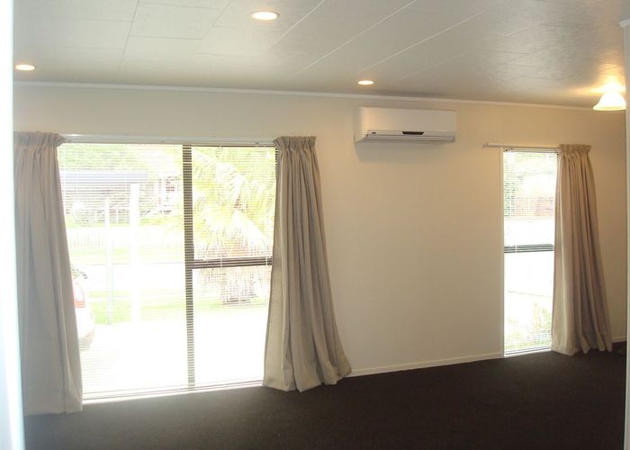  at 21 Aberfeldy Avenue, Highland Park, Manukau City, Auckland