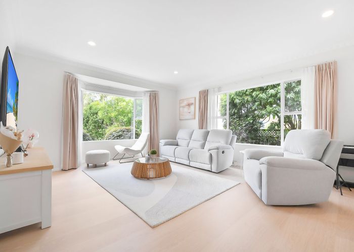  at 8 Javelin Place, West Harbour, Waitakere City, Auckland