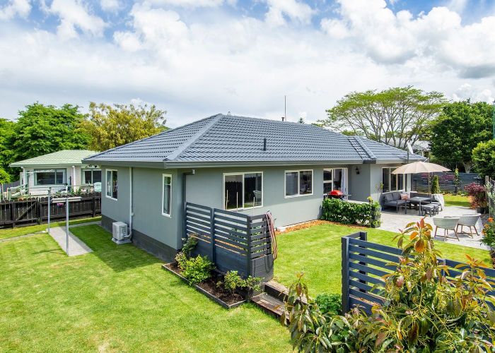  at 25 Sunvale Place, Gate Pa, Tauranga, Bay Of Plenty