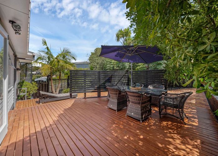  at 1/7 Jutland Street, Mairangi Bay, North Shore City, Auckland