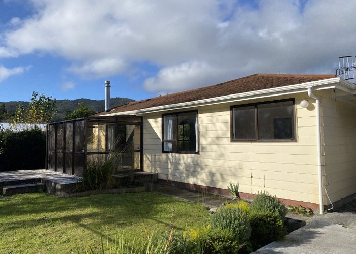  at 343 Wellington Road, Wainuiomata, Lower Hutt, Wellington