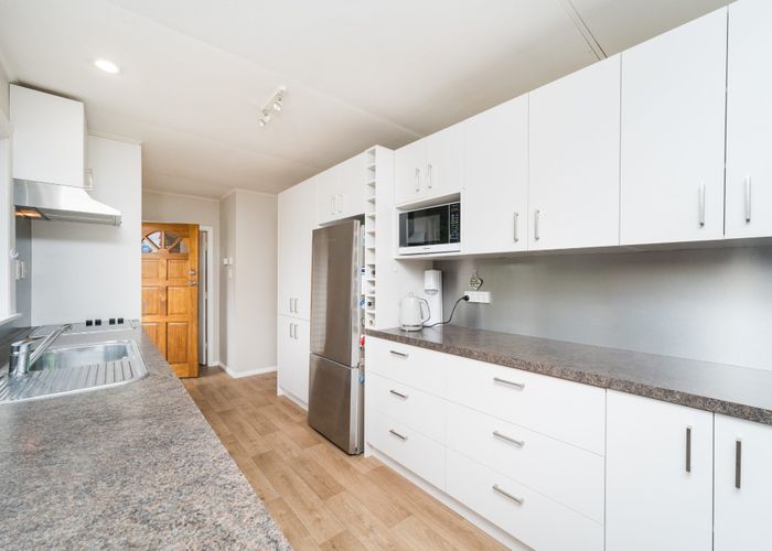  at 9 Wyndham Street, Awapuni, Palmerston North, Manawatu / Whanganui