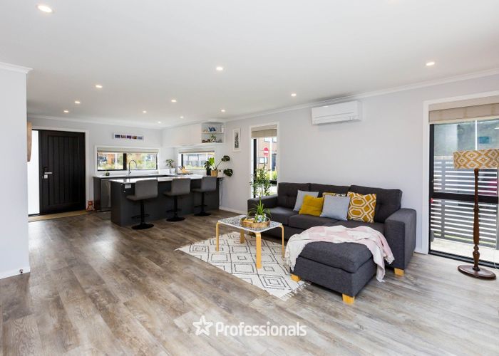  at 24 Reakes Crescent, Wallaceville, Upper Hutt