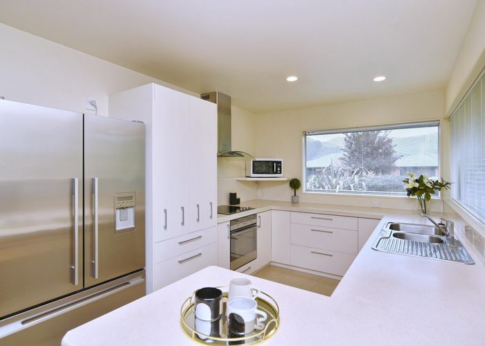  at 66 Mauger Drive, Heathcote, Christchurch City, Canterbury