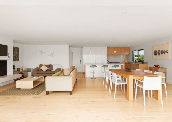  at 52 Palm Road, Palm Beach, Waiheke Island