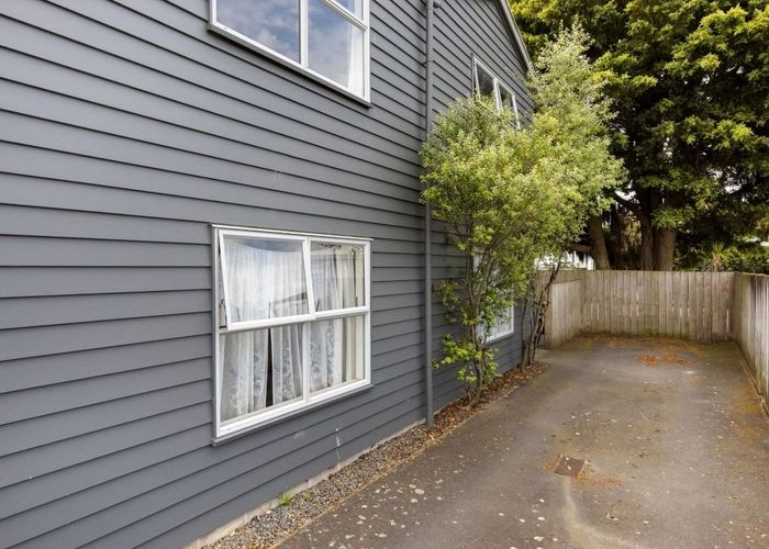  at 12D Cameron Road, Hamilton East, Hamilton