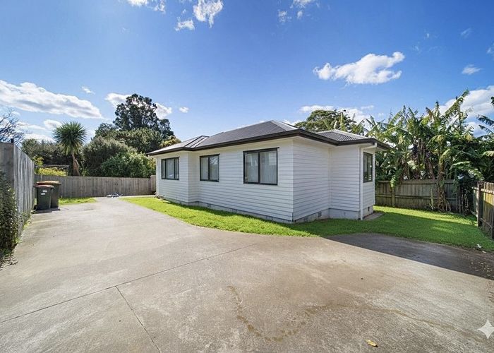  at 90 Chelburn Crescent, Mangere East, Manukau City, Auckland