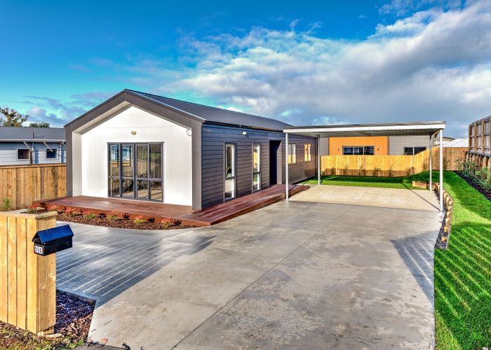  at 99 and 99A Devon Road, Springvale, Whanganui, Manawatu / Whanganui