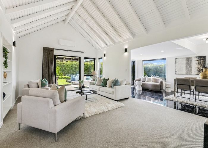  at 7 Markham Place, Bucklands Beach, Manukau City, Auckland