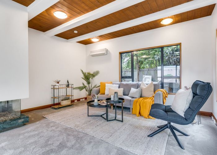  at 2/155 Yaldhurst Road, Sockburn, Christchurch City, Canterbury