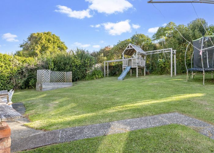  at 2 Seine Road, Forrest Hill, North Shore City, Auckland
