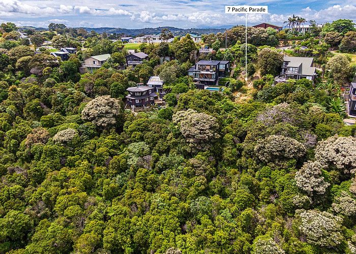  at 7 Pacific Parade, Oneroa, Waiheke Island, Auckland