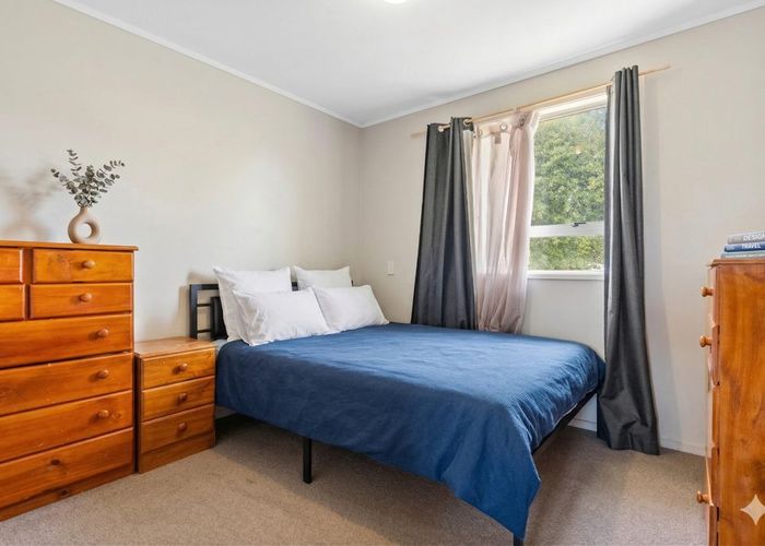  at 3 Neems Place, Manurewa, Manukau City, Auckland