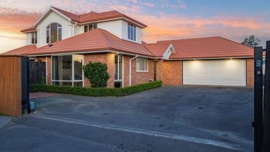  at 39 Broadhaven Avenue, Parklands, Christchurch