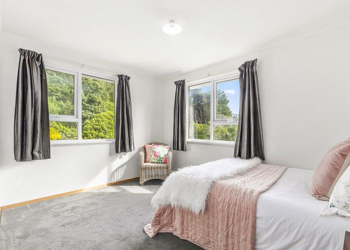  at 73 Dimock Street, Titahi Bay, Porirua, Wellington