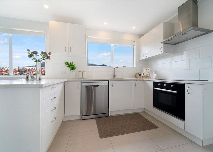  at 2/69 Launda Drive, Ranui, Waitakere City, Auckland