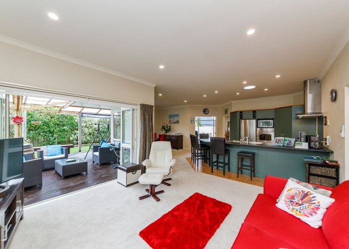  at 15 Sycamore Crescent, Fitzherbert, Palmerston North