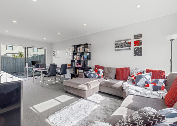  at 76 Whenuapai Drive, Whenuapai, Waitakere City, Auckland