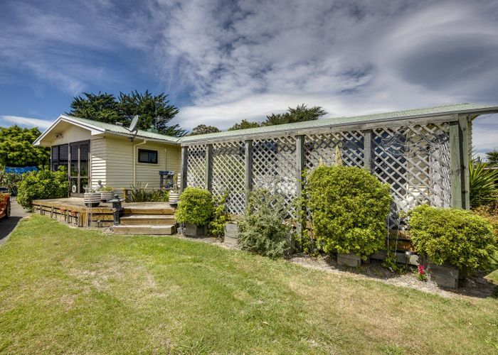  at 27 Exeter Crescent, Pirimai, Napier