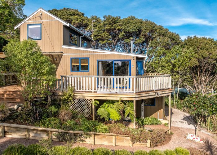  at 65 Crescent Road East, Ostend, Waiheke Island, Auckland