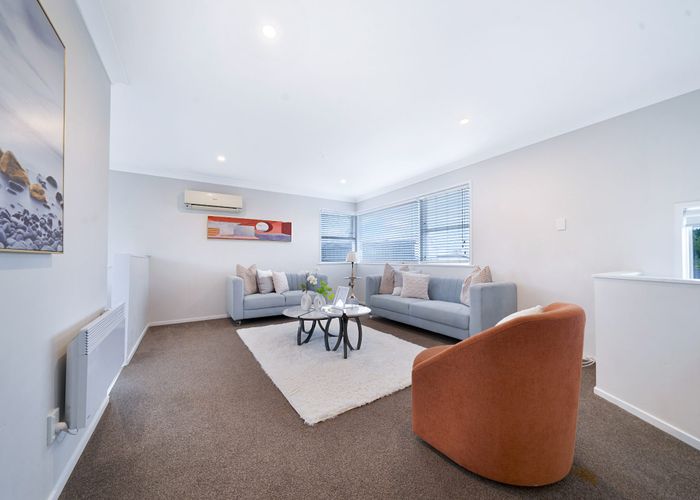  at 102 Tirimoana Road, Te Atatu South, Waitakere City, Auckland